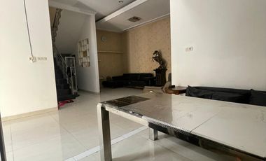 Dijual Rumah Minimalis di Sunter Agung Barat 2,5 Lantai LT 126 LB 200