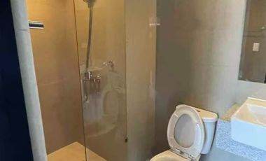 Good Deal 2 Bedroom 2BR Unit for Sale in Bayshore 2 Paranaque City
