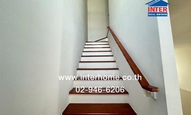 2-storey townhouse, 37.2 sq.w., Lio Ratthanathibet-Westgate Village, Soi 7, Soi Wat Sao Thong Hin, Kanchanaphisek Ring Road, Bang Yai, Nonthaburi