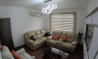 Alquiler Casa en Samborondón 5 dormitorios moderna piscina remodelada - C230