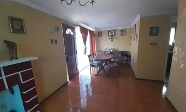 CASA AISLADA EN LA CISTERNA