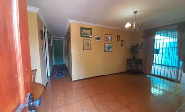 CASA AISLADA EN LA CISTERNA