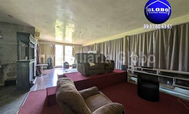 Casa grande en venta, Ranchería Ixtacomitán 3a Sección, cerca de Costco, amplios espacios.