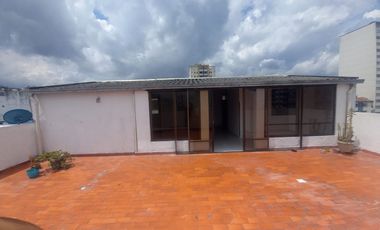 APARTAMENTO DUPLEX  EN VENTA EN EL ALARCON, AREA DE 220 M2