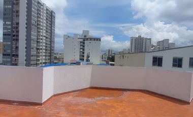 APARTAMENTO DUPLEX  EN VENTA EN EL ALARCON, AREA DE 220 M2