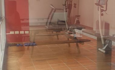 ALQUILER  DPTO DOS AMBIENTES EN IMPORTANTE EDIFICIO. MORON CENTRO