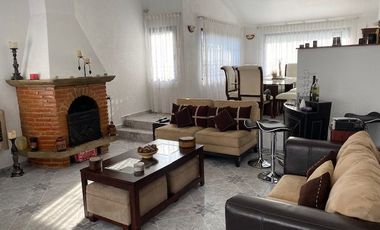 CASA EN LOMA DE VALLESCONDIDO, ZONA ESMERALDA
