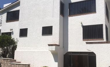 CASA EN LOMA DE VALLESCONDIDO, ZONA ESMERALDA