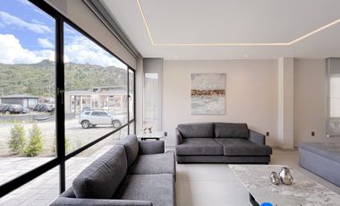 Pre venta de casas  y duplex en el capulí, sur de la ciudad cerca de la Universidad Nacional de Loja