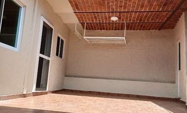 Casa de un nivel en San Antonio Tlayacapan		$3,850,000