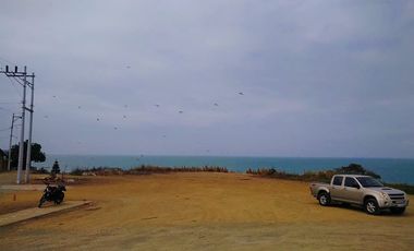 TERRENO EN VENTA EN PEDERNALES SECTOR COMERCIAL CON VISTA AL MAR