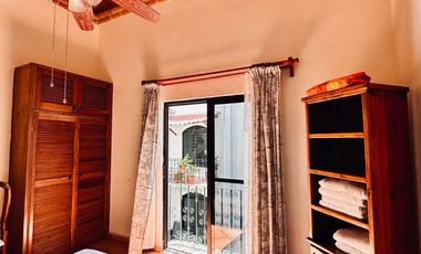 Penthouse Estilo Colonial Mexicano en el Corazón de Playa del Carmen Ubicación privilegiada, encanto tradicional y potencial de inversión