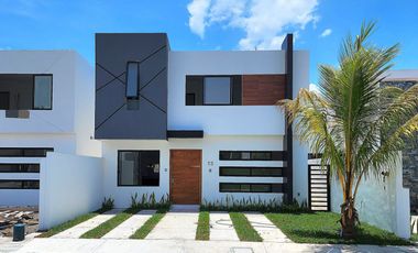 Por $3'598,000 puedes Vivir en esta Casa con Recámara en PB, en el Fraccionamiento más Nuevo en la Zona boca del rio