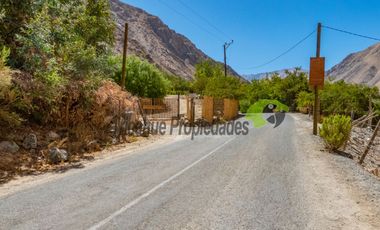 Venta terreno de 1 hectárea en el mágico Cochiguaz, Valle del Elqui. $75 millones