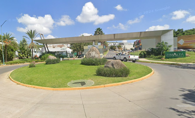 CASA EN REMATE EN PEDREGAL DEL BOSQUE FRACC ZIMALTA EN TLAQUEPAQUE