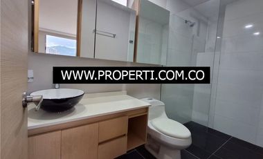 Apartamento en Arriendo Sector Loma de los Benedictinos - Envigado