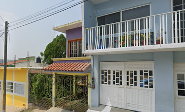 Casa en Remate Bancario en C. San Alberto, Santa Fe, Chiapas. (65% debajo de su valor comercial, solo recursos propios)