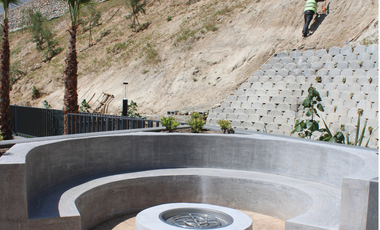 Modelo C en Bosques de Otay: 2 recámaras con terraza