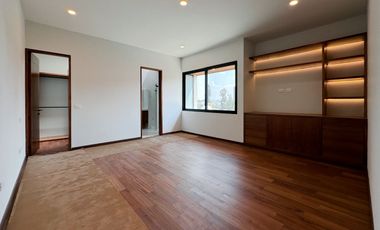 Casa En Venta En Colomos Providencia Nueva De Lujo, Zona Providencia, Zapopan