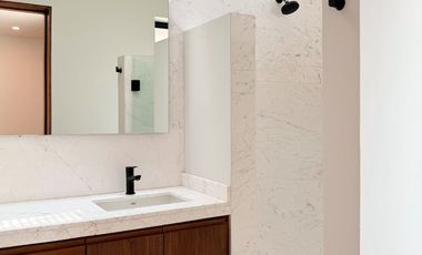 Casa En Venta En Colomos Providencia Nueva De Lujo, Zona Providencia, Zapopan