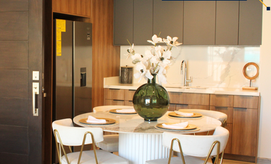 Modelo D en Bosques de Otay con 2 baños y terraza