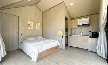 Venta lote con 2 cabañas, (AIrbnb)
