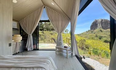 Venta lote con 2 cabañas, (AIrbnb)