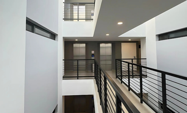 Departamento en torre enhaus con 2 recámaras y balcón