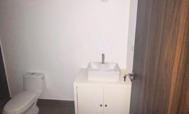 Departamento en torre enhaus con 2 recámaras y balcón