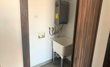 Departamento en torre enhaus con 2 recámaras y balcón