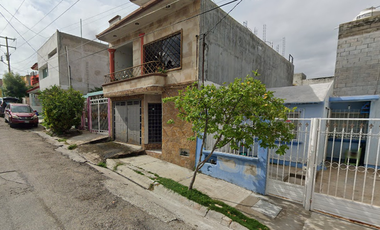 Casa en Remate Bancario en Av Lapislazuli, Jardines del Pedregal, Tuxtla gutierrez, Chiapas. (65% debajo de su valor comercials, solo recurso propios)