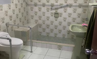 Venta de Casa Espaciosa en Villa El Salvador