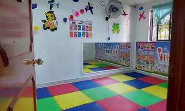 VENDO PROPIEDAD PARA NEGOCIO EXCELENTE UBICACION