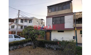 1137684 Venta De Casa Como Terreno Salamanca