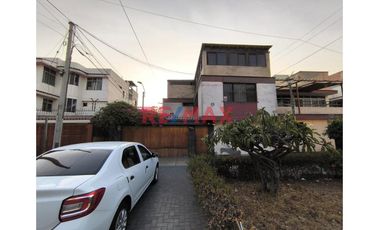 1137684 Venta De Casa Como Terreno Salamanca