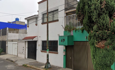 CASA EN VENTA EN CALLE DRAGON #71 PRADO CHURUBUSCO, COYOACAN
