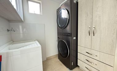 Penthouse Amoblado en Alquiler
