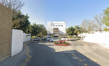 Casa en Cto. Ébano, 45654 Altus Bosques, Jal., México