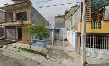 Sk16 - Casa En Remate Bancario En C. Av Lapislazuli, Jardines Del Pedregal, Tuxtla Gutierrez, Chiapas Oportunidad De Inversion