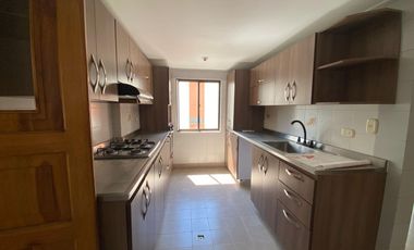ALQUILO APARTAMENTO EN LOS ALPES COD 9004400