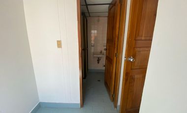 ALQUILO APARTAMENTO EN LOS ALPES COD 9004400