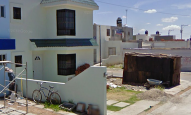 Casa en Remate Bancario en C. Galeana, Los Conventos, Guadalupe, Zac. (65% debajo de su valor comercial)