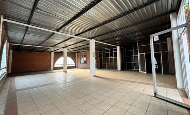 Terreno en Renta en San Buenaventura, Toluca, con construcción