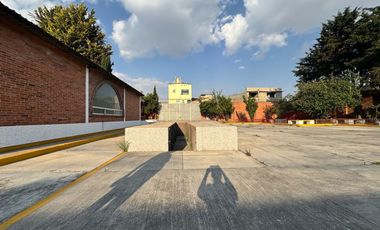 Terreno en Renta en San Buenaventura, Toluca, con construcción