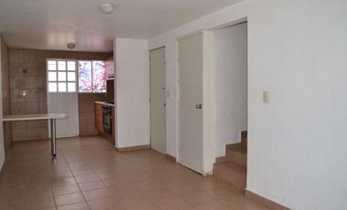 Casa en renta cerca de Comonfort y Tollocan