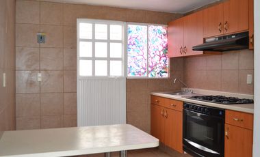Casa en renta cerca de Comonfort y Tollocan