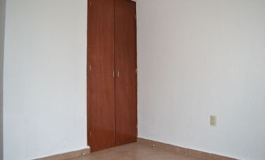 Casa en renta cerca de Comonfort y Tollocan