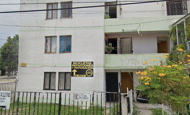 DEPARTAMENTO SOBRE AV SATURNO, MUY BIEN UBICADO