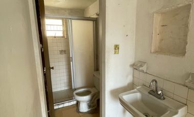 DEPARTAMENTO SOBRE AV SATURNO, MUY BIEN UBICADO