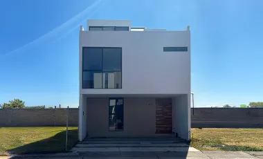 CASA EN VENTA EN CONDOMINIO PUNTO SUR ESTE, SANTA ANITA JALISCO